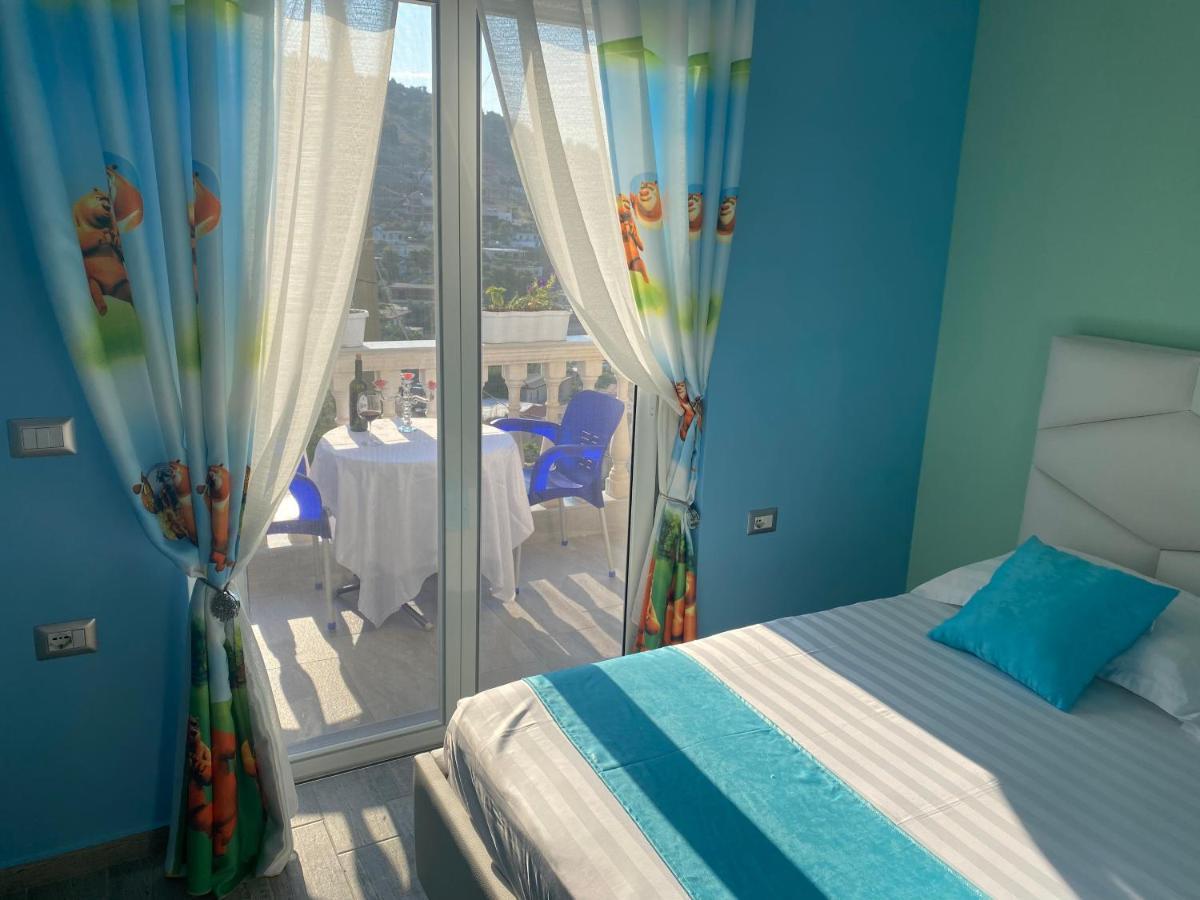 Vila Sinani Sarandë Eksteriør bilde