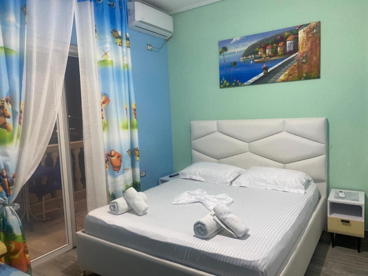 Vila Sinani Sarandë Eksteriør bilde