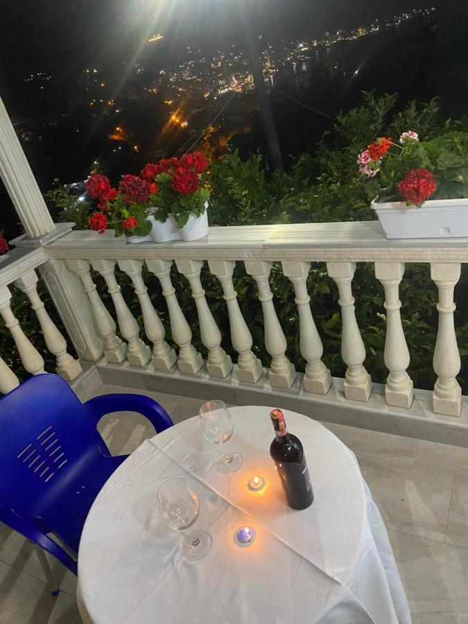 Vila Sinani Sarandë Eksteriør bilde